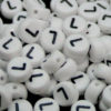 100 Pcs WHITE Acrylic Single Letter Coin Beads A - Z Disc Alphabet Bead 7mm ML L