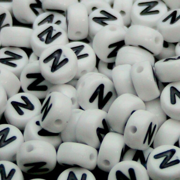 100 Pcs WHITE Acrylic Single Letter Coin Beads A - Z Disc Alphabet Bead 7mm ML N