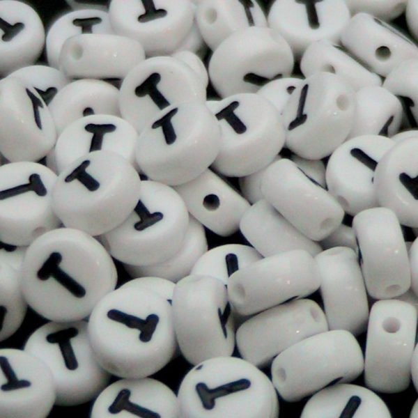 100 Pcs WHITE Acrylic Single Letter Coin Beads A - Z Disc AlphabeTt Bead 7mm ML