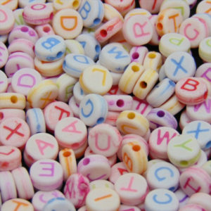 200 Pcs - Randomly Mixed 7mm Pastel Colour Alphabet Letter Beads Round F36